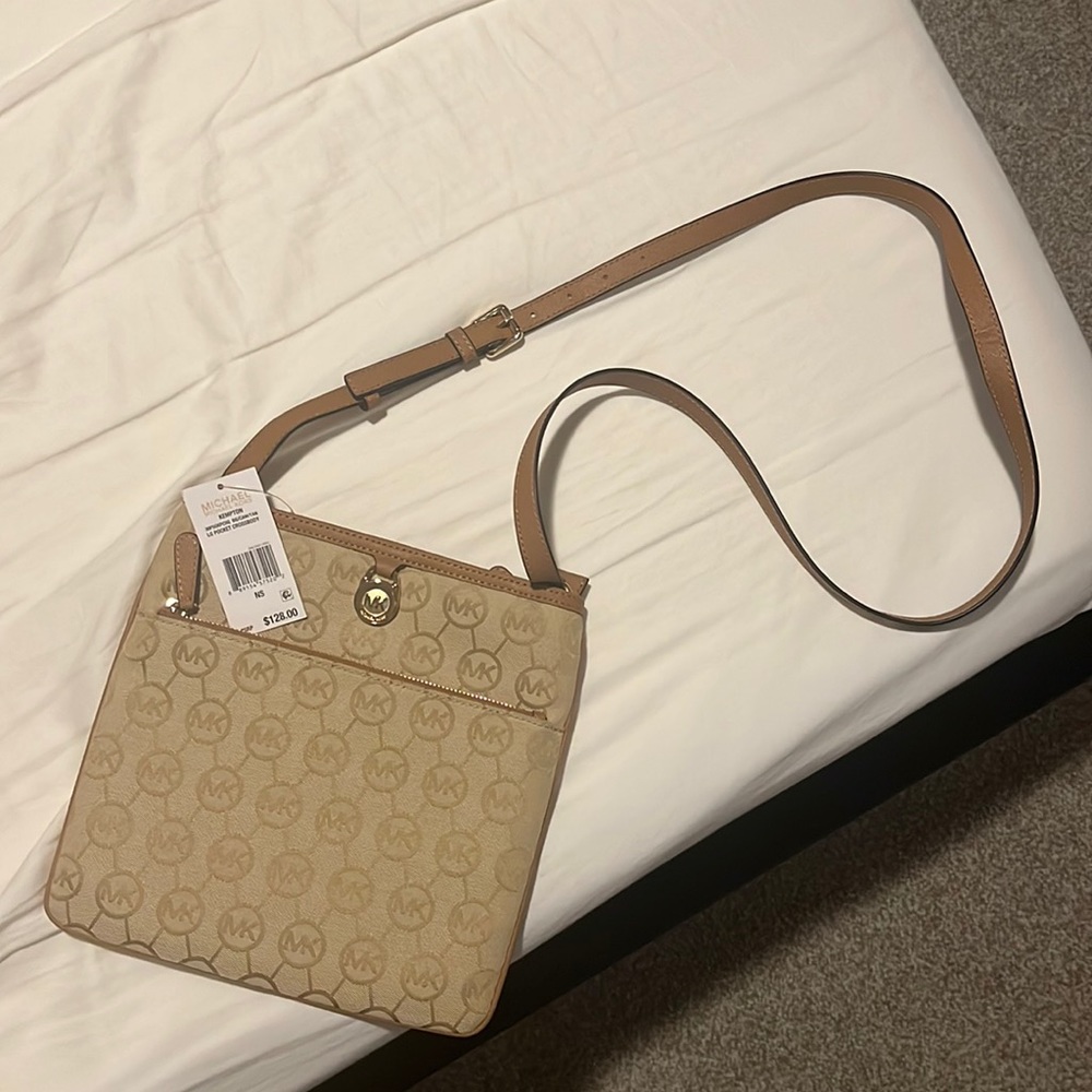 NWT Michael Kors Crossbody
